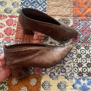 Hispanitas brown soft leather heels size 37.5